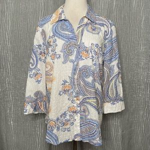 Chico’s Swiss dot paisley button down top